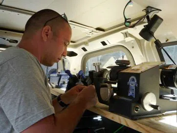 Super Locksmith Service San Francisco, CA 415-483-7632 - 24-hr-mobile-locksmith